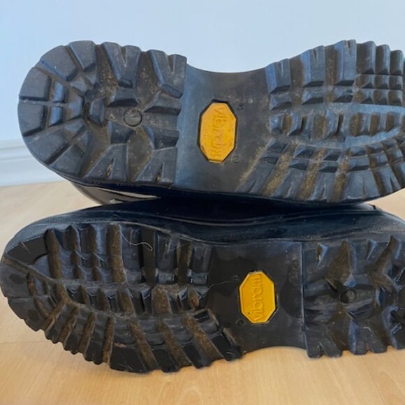 Ladies size 7 wide LL Bean Cresta Hiking Boots. - Picture 4 of 8